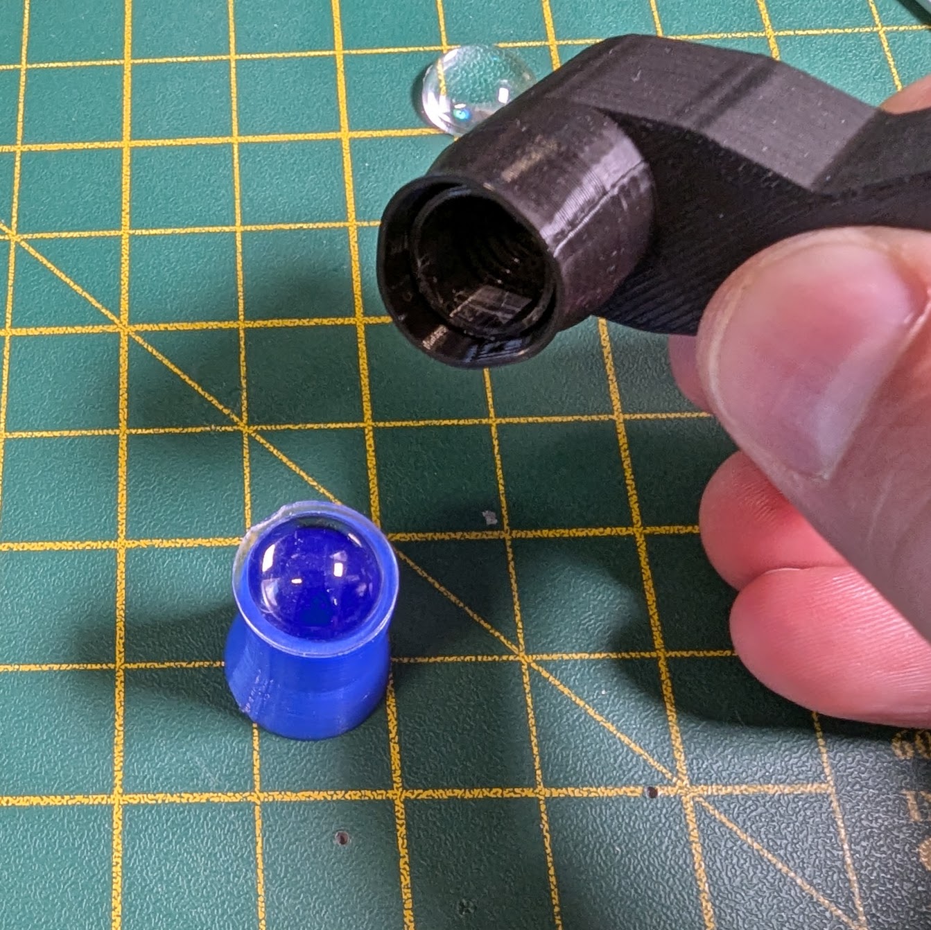 Installing correct lens
